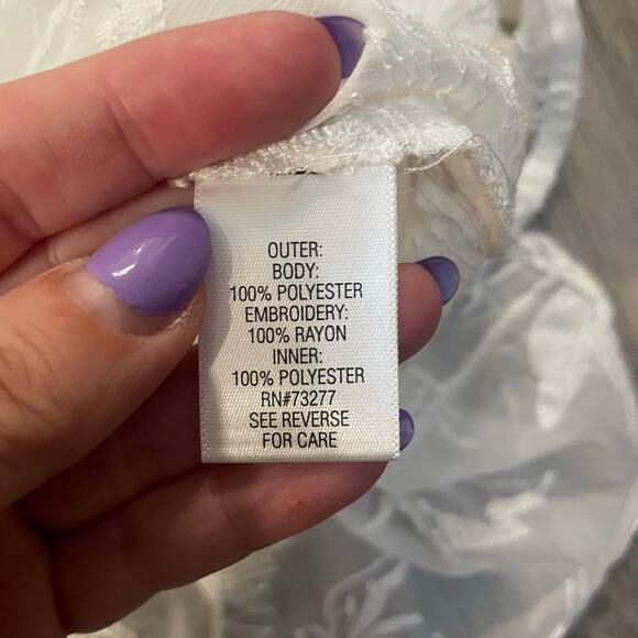 Dana Buchman Sheer Button Up Blouse Embroidered Top White Ivory XL - Picture 15 of 16